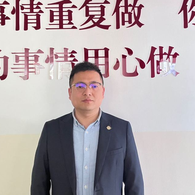 年度优秀人物|易游网页版-易游(中国)官方
医疗沈国荣：勤能补拙 思而再战