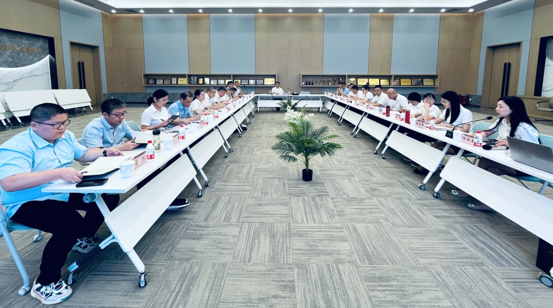 聚力前行 再度超越|易游网页版-易游(中国)官方
集团2023年半年度管理会议顺利召开