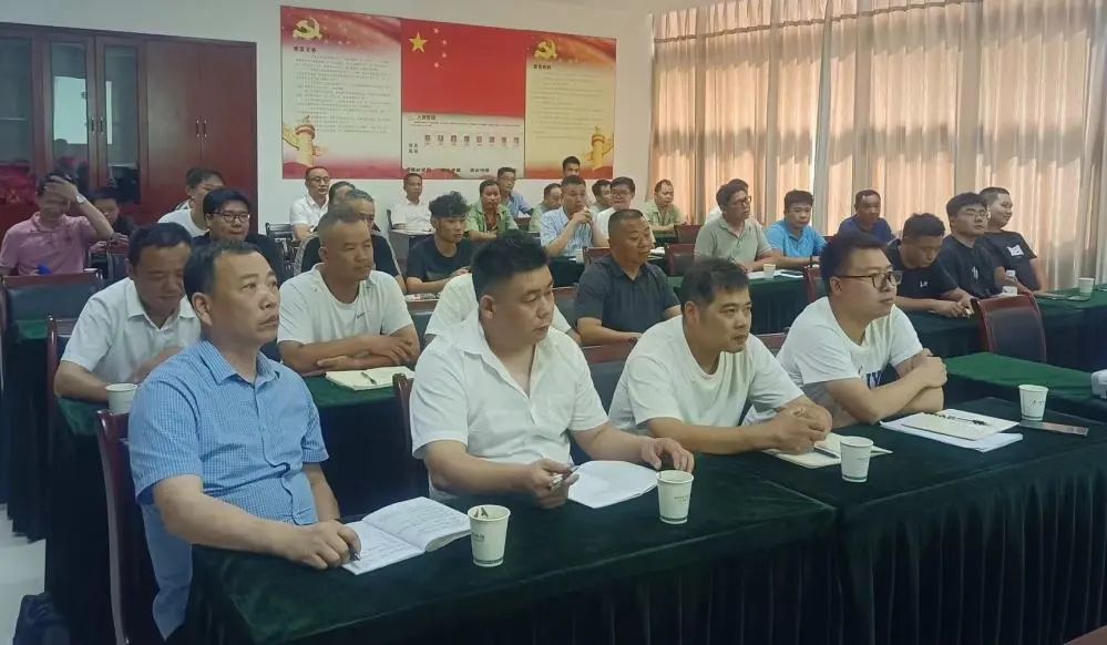 双训并进  共筑成长基石|易游网页版-易游(中国)官方
装饰开展系列培训活动